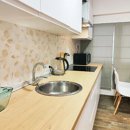 Apartment Center - Mercado / 4 *